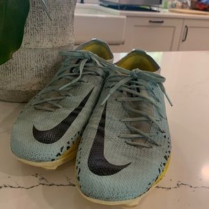 NIKE PHANTOM GT2 ELITE FG (GLACIER ICE/BLACK) Size 9 worm but lots of life left